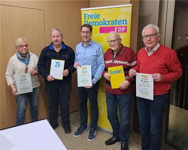 V.li.Christina Krämer, Erich Josef Menten, Jürgen Hoffmann, Klaus Trautmann, Peter Krämer. Foto: Heike Menten