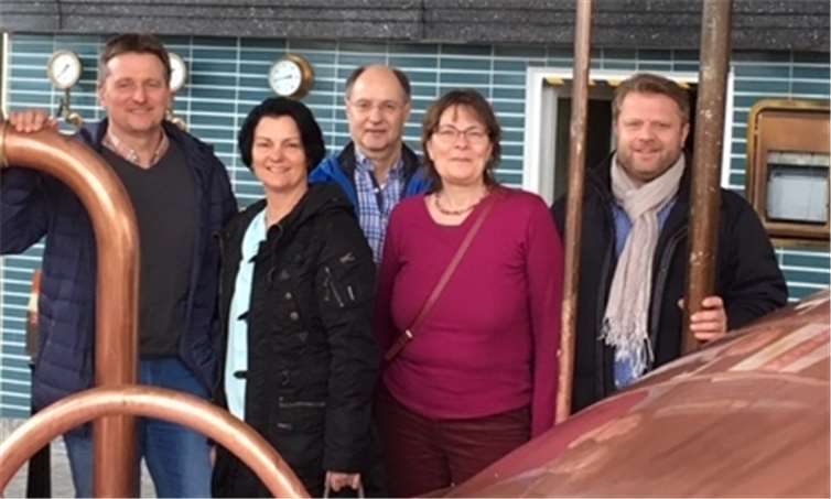 V.li.n.re. Dr. Roland Pietsch (1. Vorsitzender), Nicole Schuh (Geschäftsführerin), Walter Karbach (Beisitzer), Petra Weckerle (Beisitzerin) und Marco Jost (2. Vorsitzender). Foto: Ohlemacher