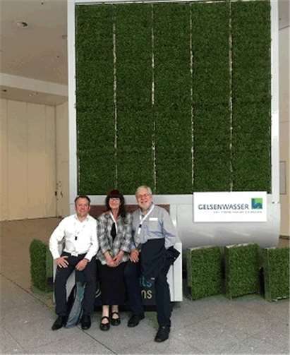 V.li.n.re.: Stephan Wefelscheid, Gabriele Hofmann und Dr. Michael Gross. privat