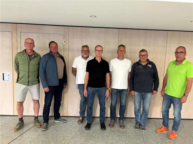 V.l.n.r.: Achim Luxem, Dirk Geiermann, Detlef Wagner, Jörg Herrmann, Martin Eisenbürger, Stefan Bullach, Dirk Krohmann  Foto: privat