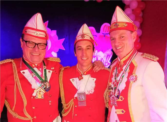 V.l.n.r.: Adjutant Michael Degen, 1. Geschäftsführer Dominik Wilsberg, Kommandant Markus Paffhausen. Foto: privat