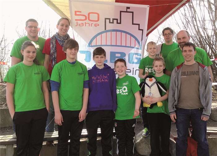 V.l.n.r.: Annika Dung, Kevin Wassong, Rebecca Dinkelbach, Pascal Pörner, Bastian Müller, Jan Muth, Jonathan Wind, Niels Mündelein, Tina Dung, Guido Dung und Wolfgang Wind. Privat