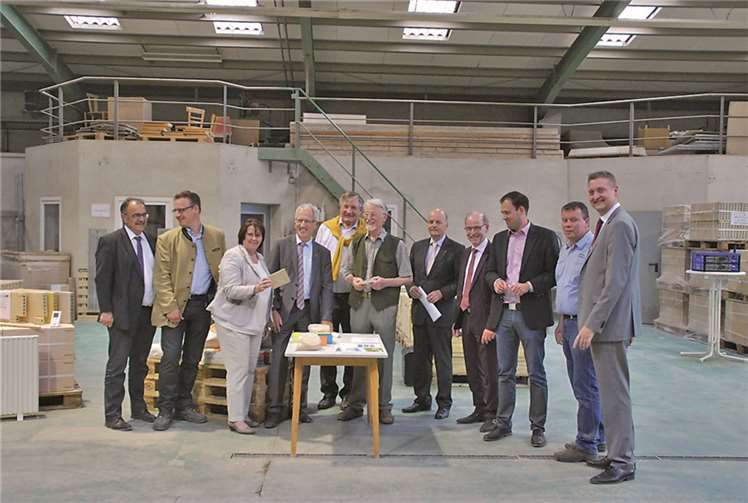 V.l.n.r.: Arnold Schmitt, Wolfgang Mannheim, Elfriede Meurer, Josef Dötsch, Helmut Klapheck, Dr. Dieter Mannheim, Dr. Adolf Weiland, Georg Hollmann, Martin Brandl, Manfred Marschall und Dr. Schlotmann.Privat