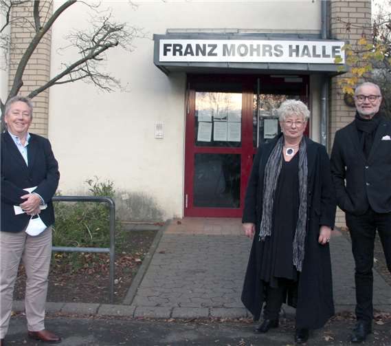 V.l.n.r.: Bürgermeisterin Ulrike Mohrs, SPD-Fraktionsvorsitzende Marion Lipinski-Naumann und Rm Fritz Naumann. Foto: privat