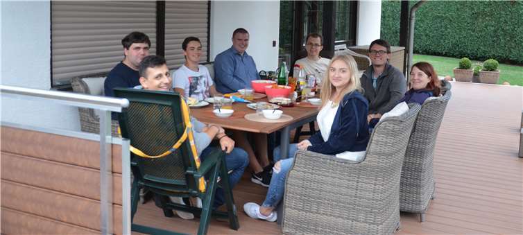 V.l.n.r.: Christian Schneider, Evanggelos Pechlivanidis, Gero Strobel, Luca Dötsch, David Kubis, Madlen Meider, Christian Schnack, Miriam Löhle. Foto: VG Maifeld