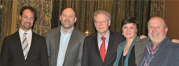 V.l.n.r: Dr. Jan Bollinger, Joachim Paul, Dr. Konrad Adam, Christiane Christen, Alfred Fischer.Privat