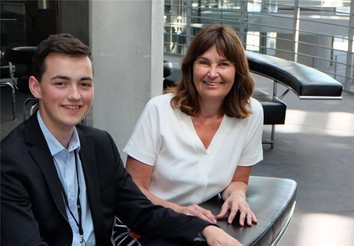 V.l.n.r.: Gero Strobel, Mechthild Heil Foto: JU Maifeld