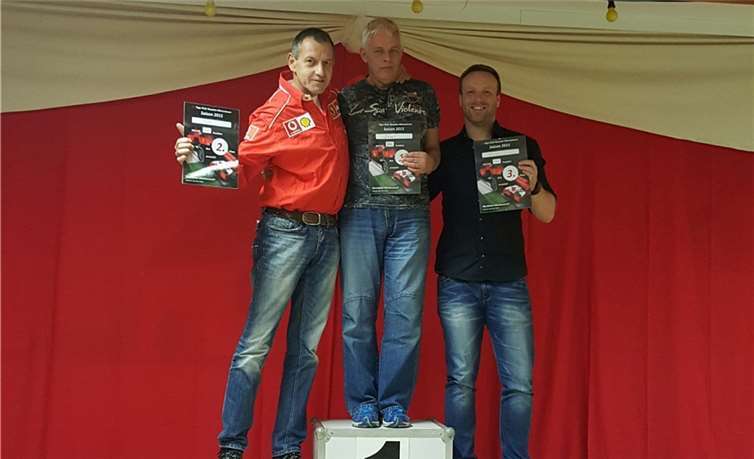 V.l.n.r.: Horst Kaul, Dieter Schumacher und Christian Hurth freuen sich über ihre Platzierungen.privat