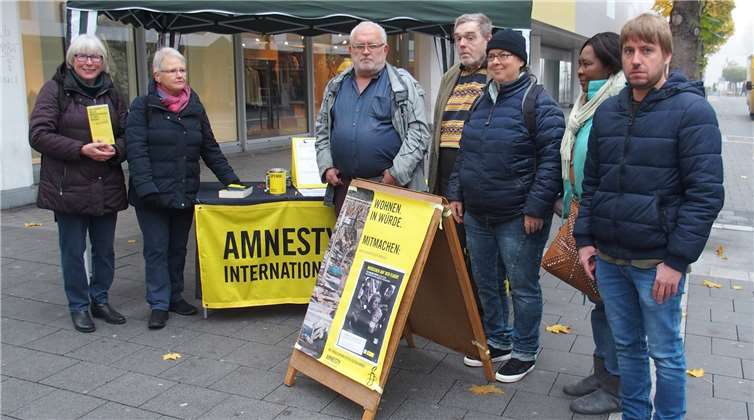 (V.l.n.r.): Inge Rockenfeller, Theresia Knieke, Siegfried Kowallek (Unterstützer), Manfred Kirsch, Susanne Kudies, Celine Amesse, Maximilian Siebler.Privat