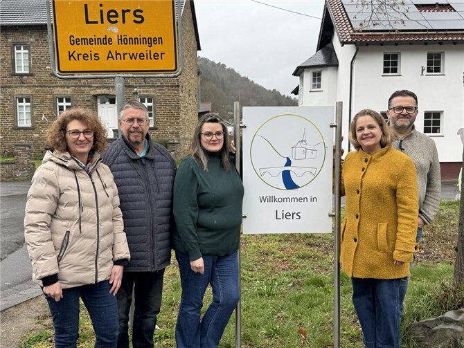 V.l.n.r.: Iris Hoffmann, Michael Gensing, Kathrin Pohl, Elke Wischnewski, Günter Wischnewski.  Foto: Günter Wischnewski