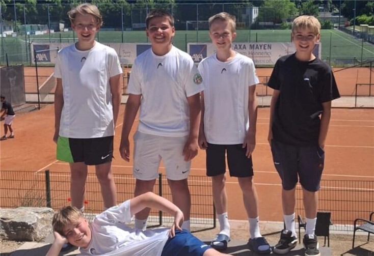 V.l.n.r. Louis Zeidler, Moritz Justen, Darius Lennartz, Jakob Zeininger und (vorne) Nicklas Müller.