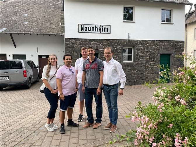 V.l.n.r.: Melanie Christ, Evanggelos Pechlivanidis, Luca Dötsch, Thomas Probstfeld, David Kubis.  Foto: JU