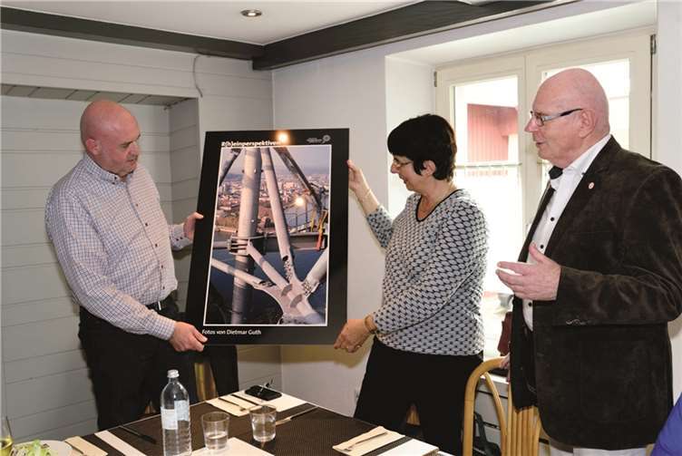 V.l.n.r. Michael Doppelmayr, Vorstandsvorsitzender der Doppelmayr Holding AG.