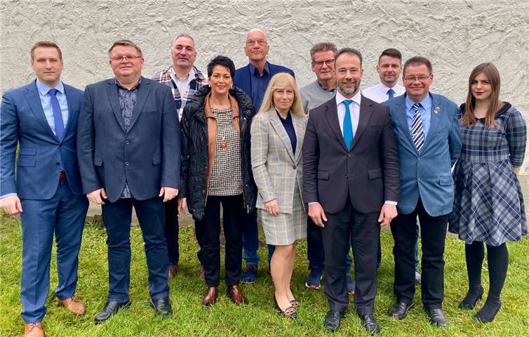 V.l.n.r.: René Bringezu, Harald Zobel, Norbert Diek, Ute Kutscher (Rechnungsprüferin), Klaus Rainer Koch, Gerlinde Seidel, Hans-Dieter Funk, Dr. Jan Bollinger, Nick Baltrock, Joachim Hoppen, Natalie Bleck. Foto: privat