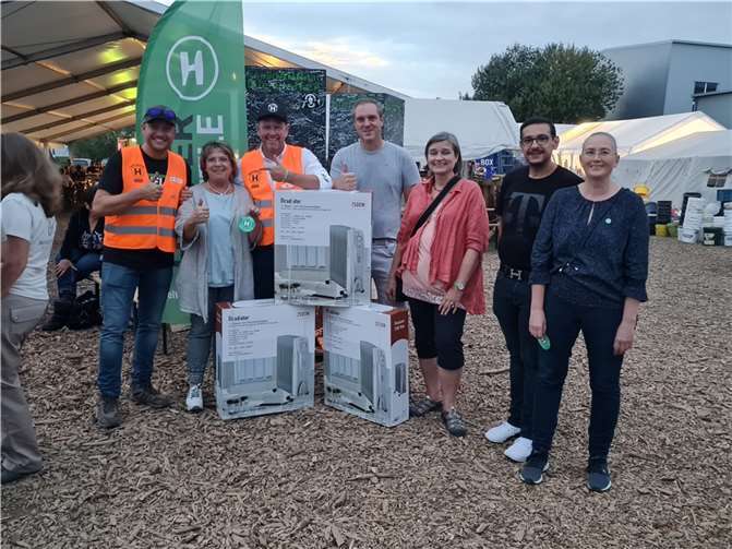 V.l.n.r.: Thomas Pütz, Petra Pellenz, Marc Ulrich, Martin Düwell, Kerstin Sievert, Eray Tekin und Mauela Lorse. Foto: privat