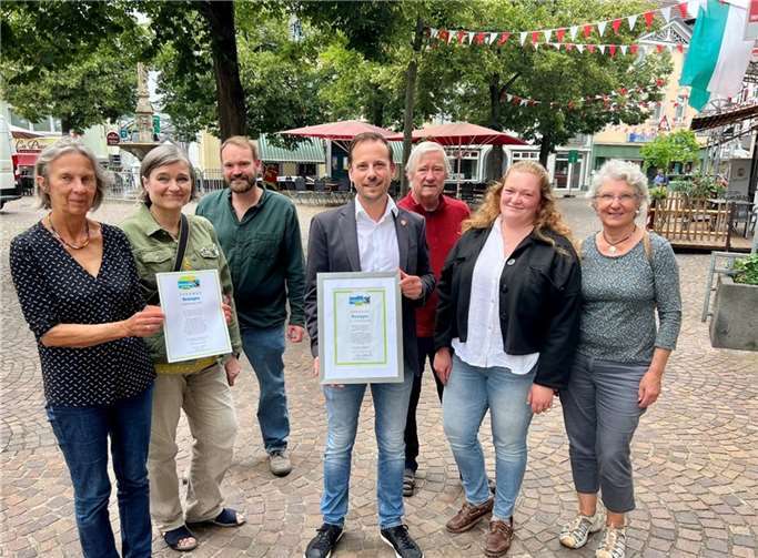 V.l.n.r.: Walburga Greiner, Kerstin Siewert, Matthias Baldauf, Björn Ingendahl, Volker Thehos, Lisa Althoff, Karin Keelan.  Foto: Verena Weyl