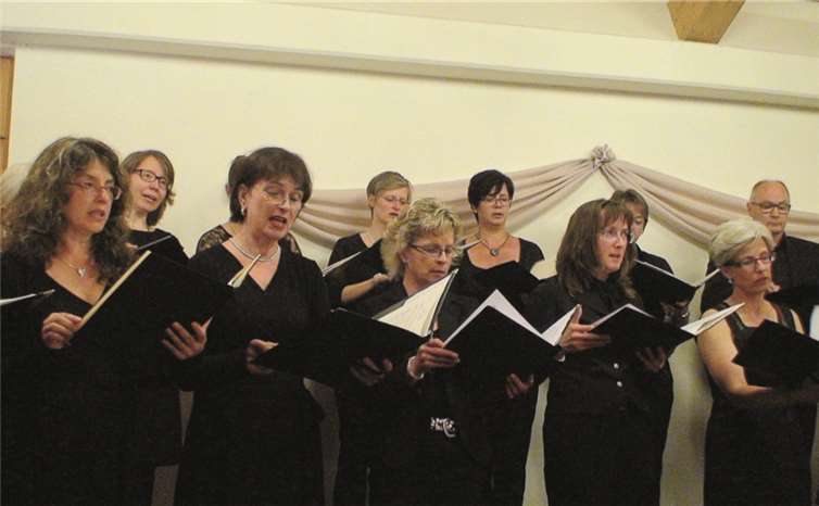 Vokalensemble TonArt Ebernhahn (Leitung: Frank Hilgert). privat