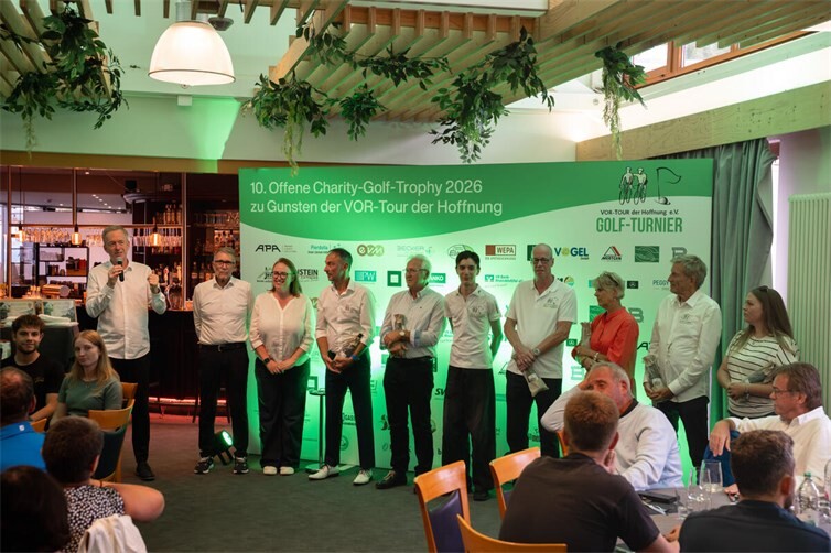 Volker Gelhard und das Helferteam