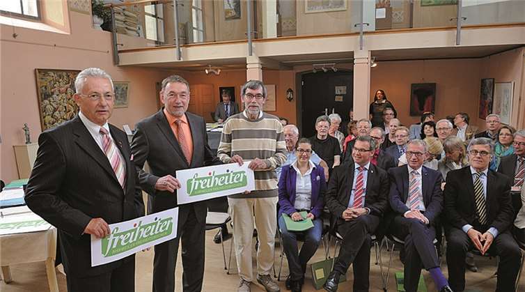 Voll besetzt präsentierte sich die Synagoge in Ahrweiler: Zum offiziellen Gründungstermin des Vereins konnten die Initiatoren zahlreiche Gäste begrüßen. FIX
