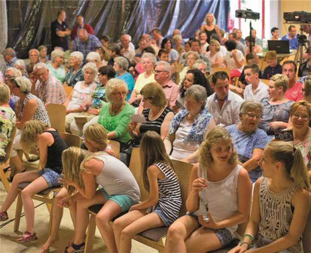 Volles Haus in Kleinmaischeid.