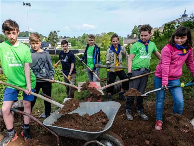 „Uns schickt der Himmel“ Vom 18. bis 21. April machen tausende Jugendgruppen mit etwa 100.000 Beteiligten in 72-Stunden die Welt ein Stück besser. Quelle: Bistum Trier