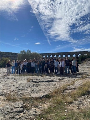 Schulen als Brücke zur Nachhaltigkeit Vom 6. Bis 10. Oktober 2025 fand im südfranzösischen Bagnols-sur-Cèze das dritte Treffen im Rahmen des Erasmus+-Projekts „Schools as a Bridge to Sustainability“ statt. Foto: privat
