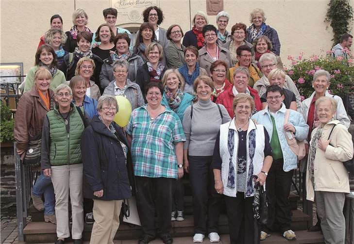 Vom Rhein an die Mosel ging es für die Teilnehmer an der jährlichen Vereinstour des Möhnenvereins Herzblättchen Leubsdorf.Privat