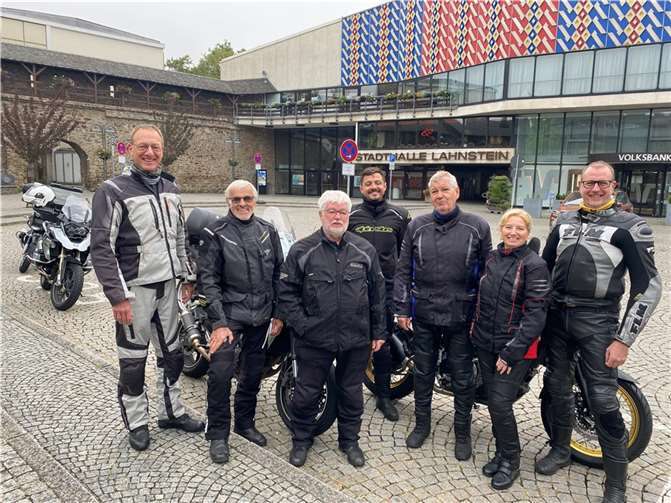 Vom Salhofplatz aus ging es los.  Foto: privat