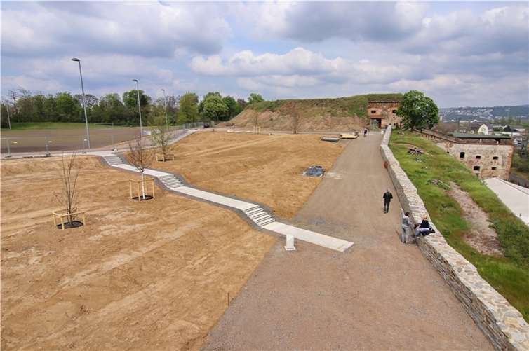 Vom Stadtbalkon im neuen Festungspark Kaiser Franz in Lützel bietet sich Besuchern ein toller Blick auf die Stadt.Fotos: Stadt Koblenz