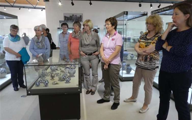 Vom salzglasierten, grau-blauen Steinzeug zur High-Tech-Keramik - ein lohnenswerter Besuch im Museumprivat