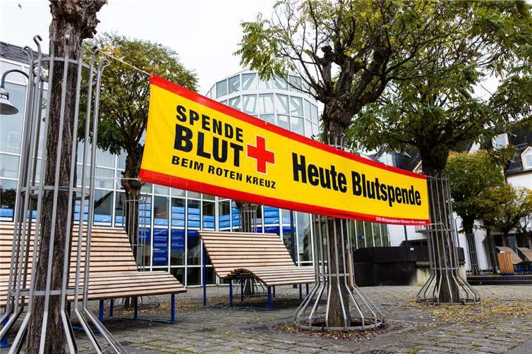 Von 14 bis 18 Uhr können Bürgerinnen und Bürger im C-Gebäude der Wirtschaftshochschule am Burgplatz wieder Blut abgeben.  Copyright: Kai Myller