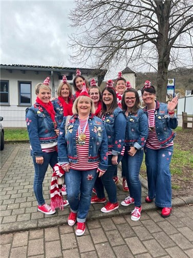 Von Aperölchen bis Weinyoga: Ein unvergesslicher Karnevalstag