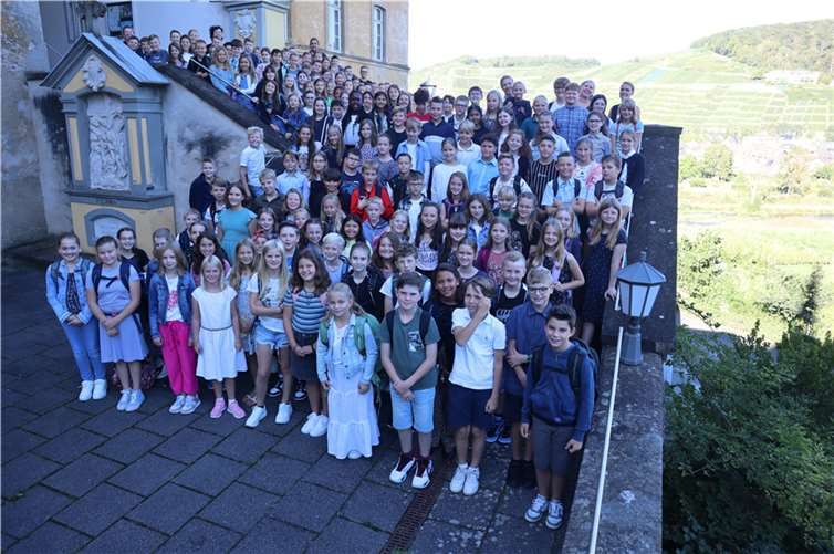 Von Engeln begleitet können die FünftklässlerInnen in einen neuen Lebensabschnitt starten.  Foto: Christina Amornvuttkul