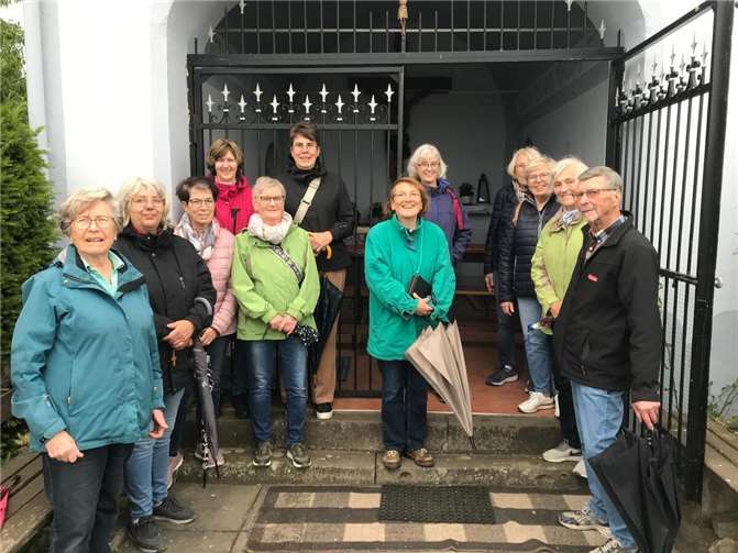 Von Kapelle zu Kapelle: Bittprozession stärkt Gemeinschaft und Hoffnung. Foto: Peter Zilgen