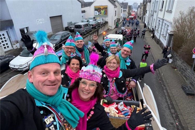 Von Weiberfastnacht bis tief in die Samstagnacht hinein regierte in der Stadt und auf dem Maifeld der pure Frohsinn. 
