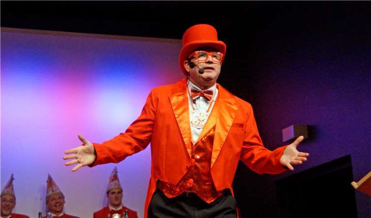 Von den Rot-Weißen Bühnenbrettern nicht mehrwegzudenken: Karnevalsgenie Patrick Bühler.