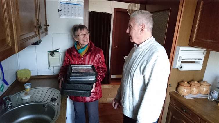 Von den neun ehrenamtlichen Fahrerinnen und Fahrern sind einige von Anfang an dabei. Foto: Ludwig Schüle