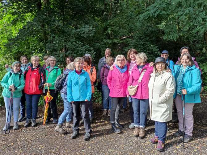 Von der Abtei Rommersdorf bis zur Reithalle: Ein herbstlicher Ausflug voller Geselligkeit.  Foto: privat