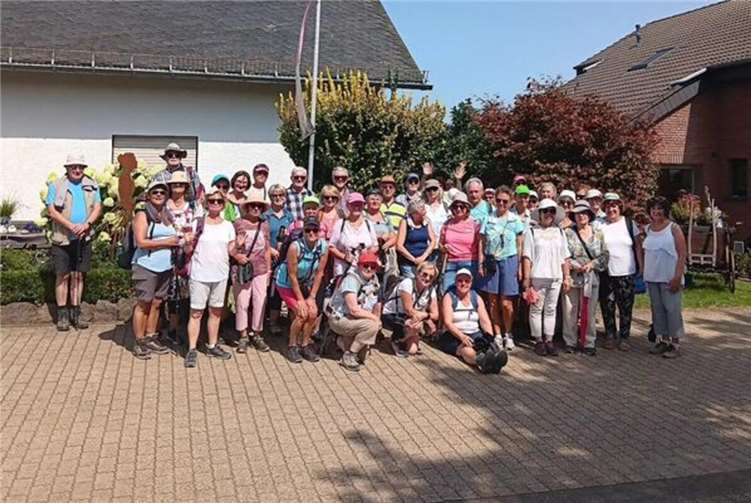 Von der Burg Pyrmont zum Wasserfall der Elz. Foto:Beatrix Blum