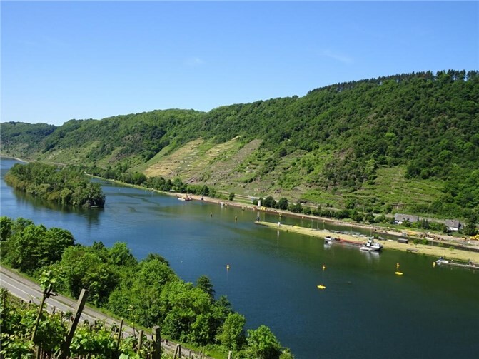 Von der Mosel in die digitale Welt: Lehmens historische Schätze