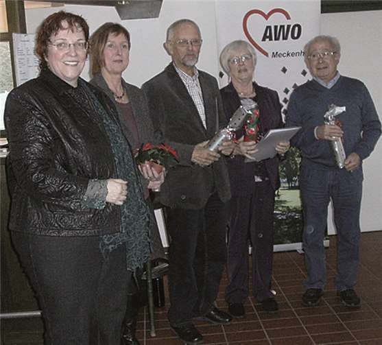 (Von links) AWO-Vorsitzende Barbara Heymann, SPD-Bürgermeisterkandidatin Dr. Brigitte Kuchta, Hermann Grundmann, Anita Grundmann und Michael Hermanns.privat