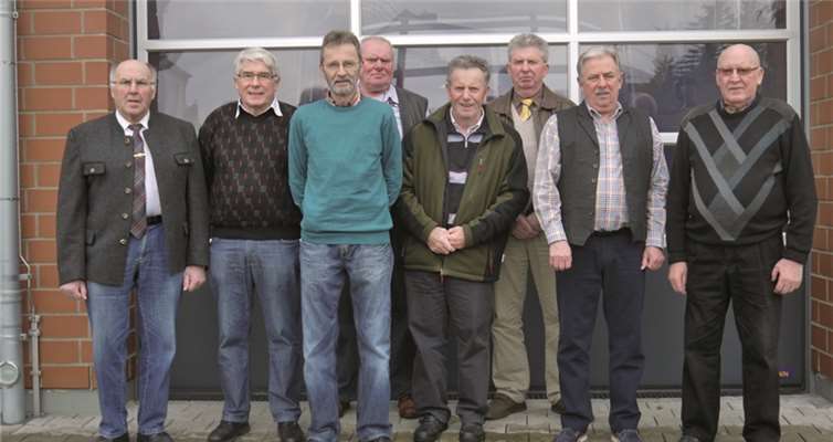 Von links: Balthasar Schumacher, Klaus Brünagel, Manfred Tippmann, Peter Kurth, Johannes Steinwartz,, Heinrich Harzem, Peter Jonen und Josef Althausen. privat