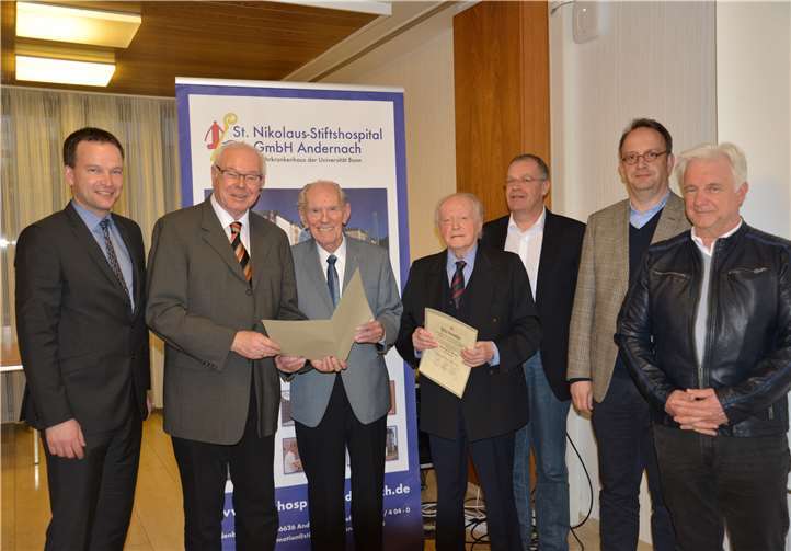 Von links: Ch. Weitzel, F. Sauerborn, h. Breuchg, D. Kamptz, M. Görgen, Dr. Dyong und Prof. Kriesmer. Privat