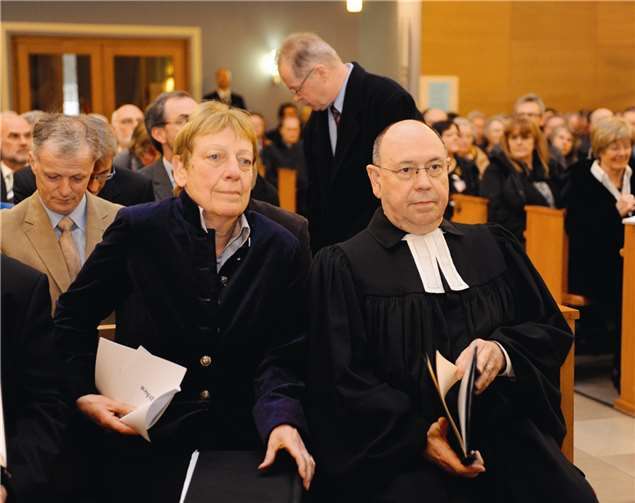 Von links: Dr. Monika Engelsen und Präses Nikolaus Schneider.