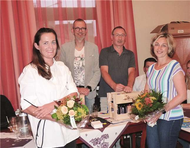 Von links: Eva Geisen-Schlich, Uli Rawert, Olaf Waldecker und Dr. Irina Schlags.