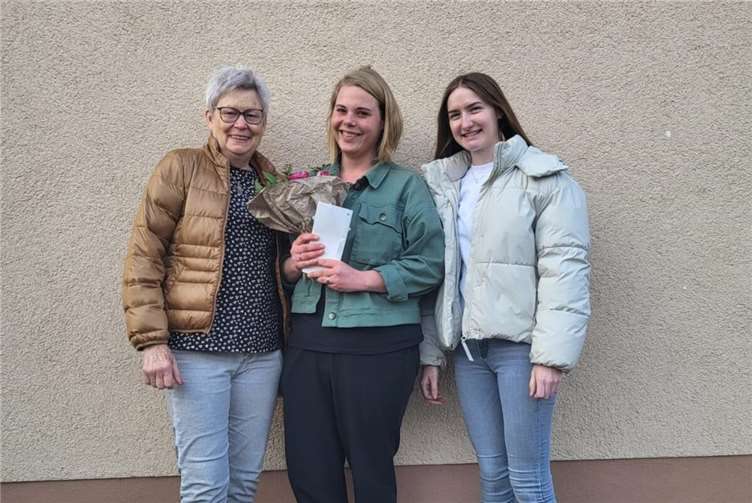 Von links: Fürst 1. Beigeordnete, S. Eichert, A. Emmer.  Foto: Gem. Rüber