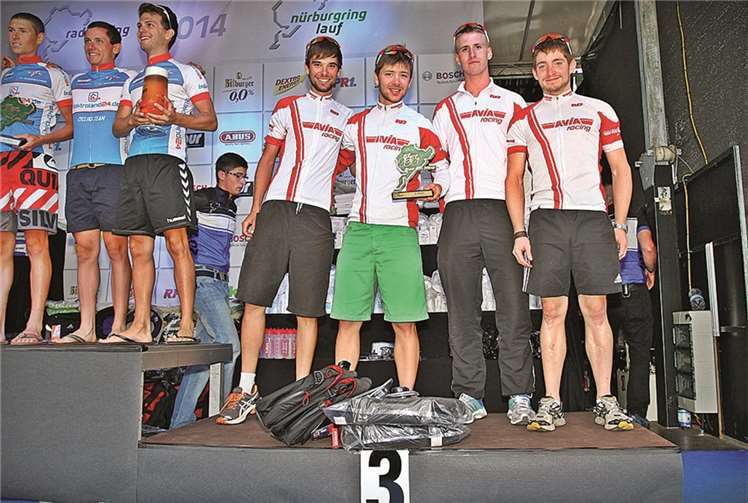 (Von links) Fynn Brestel, Joshua Dohmen, Phillip Lentz und Max Göke auf dem Podium. Nicolas Waldmann