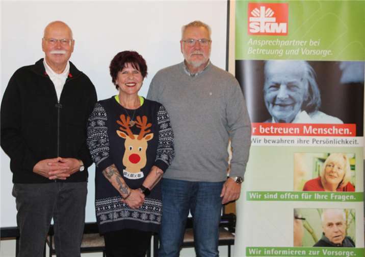 (Von links) Hubertus Gussone, Sabine Kröll und Frank Hitzelberger gaben wertvolle Tipps zum persönlichen Schutz vor unterschiedlichsten Verbrechen.  Foto: Ralph Seeger