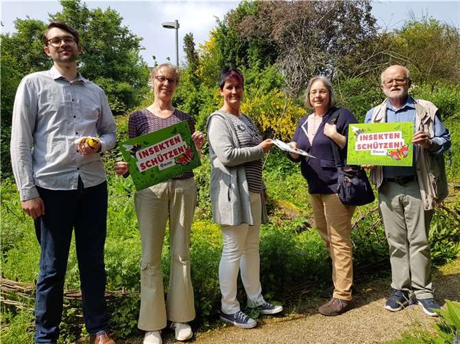 Von links: Jonas Lundin, Birte Kümpel, Jeannette Herrmann, Sabine Killmann, Dr. Uwe Riecken.  Foto: BUND-AK Voreifel