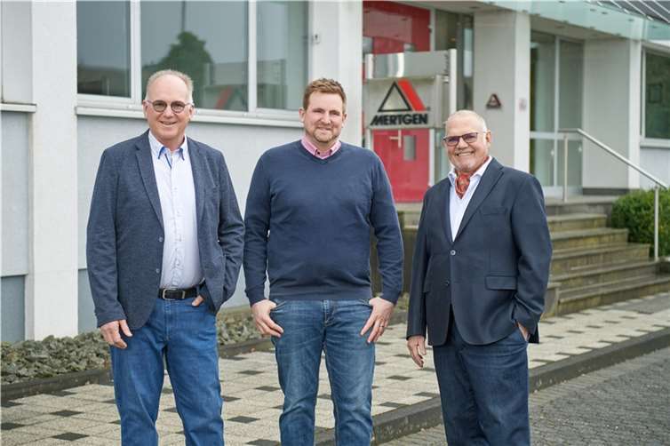 Von links: Jürgen Mertgen, Stefan Mertgen, Wilfried Mertgen  Foto: Mertgen GmbH & Co. KG